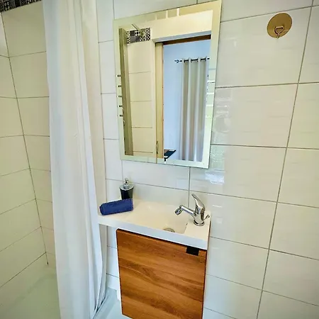 Lovely Riviera ニース